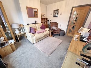 Lounge- click for photo gallery